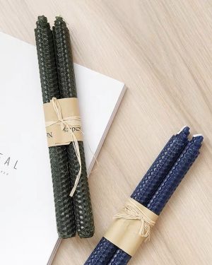 Punto Beeswax Taper Candle